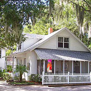 Tremain Street Cottages & Vacation Rentals